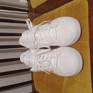 WOMEN'S ADIDAS GRAND COURT SNEAKERS Size 9 women